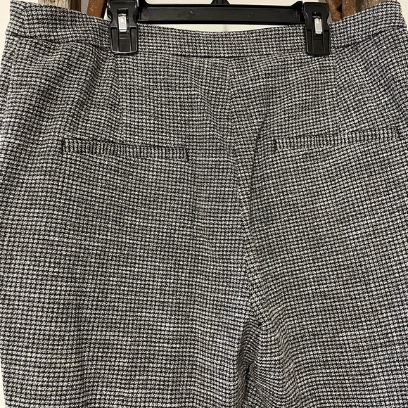 H&M Black/Gray Houndstooth Print Women’s Trousers - Picture 7 of 9